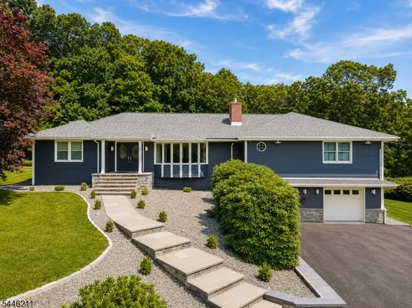 86 Minnisink Rd, Jefferson Twp., NJ 07849