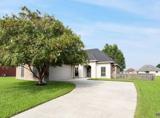 223 S Calvin Ave, Gonzales, LA 70737