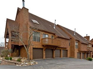 5192 Hollow Wood Ct APT D, Saint Louis, MO