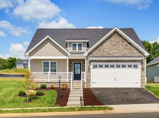 305 Ridge Crest Ter, Waynesboro, VA 22980