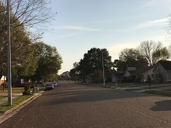 5th image of 3380 Brownbark Dr