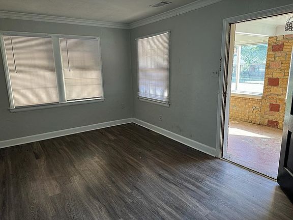 5th image of 648 E Frank Cir