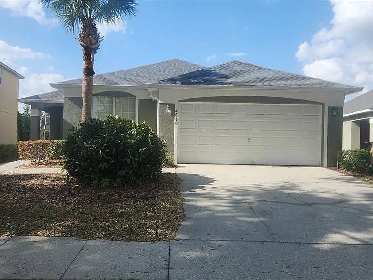 2618 Emerald Island Blvd — Photo 2