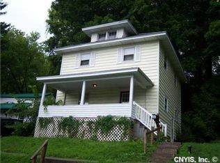22 Union St, Camillus, NY 13031