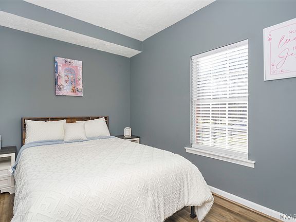 5th image of 5860 Pineleaf Dr