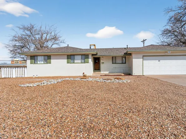 5701 Madeira Pl NE, Albuquerque, NM 87110