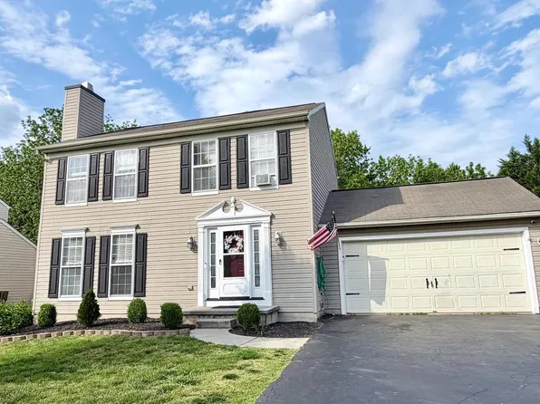 5 Strickland Ct, Newark, DE 19702