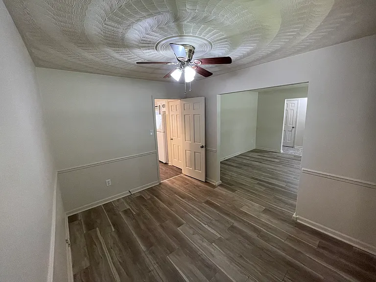 604 Clearfield Ave — Photo 4