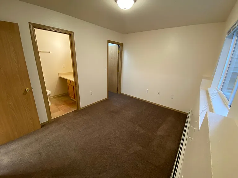 2315 Eureka St — Photo 7