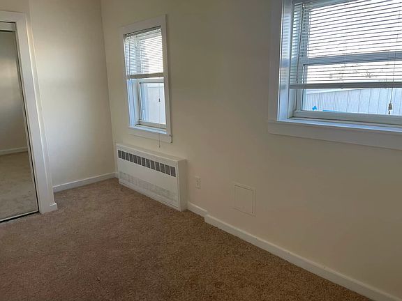 3rd image of 518 Beach 139 St #C6