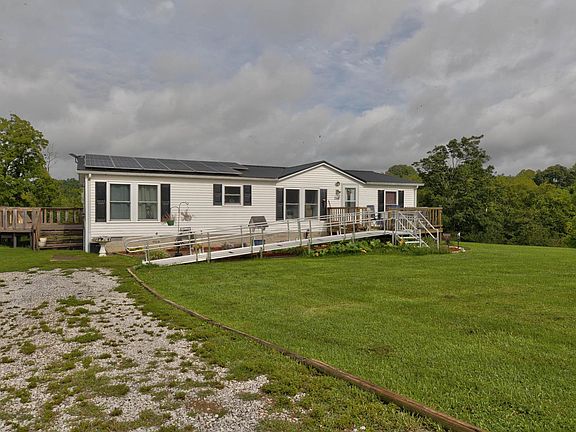 3rd image of 164 Summer Ridge Rd
