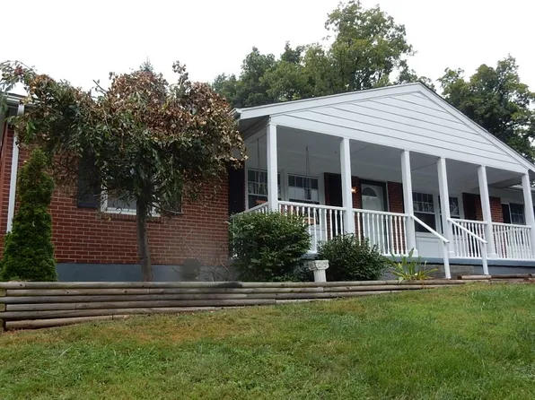85 Routier Hill Rd, Hot Springs, VA 24445