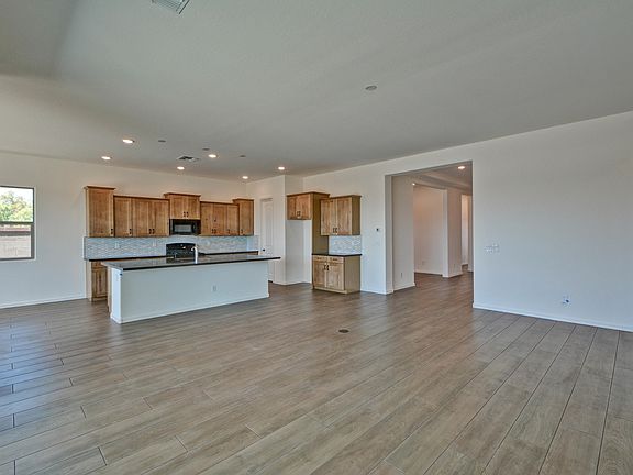 4th image of 19055 W Palo Verde Dr