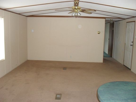 5th image of 536 Quez Dr