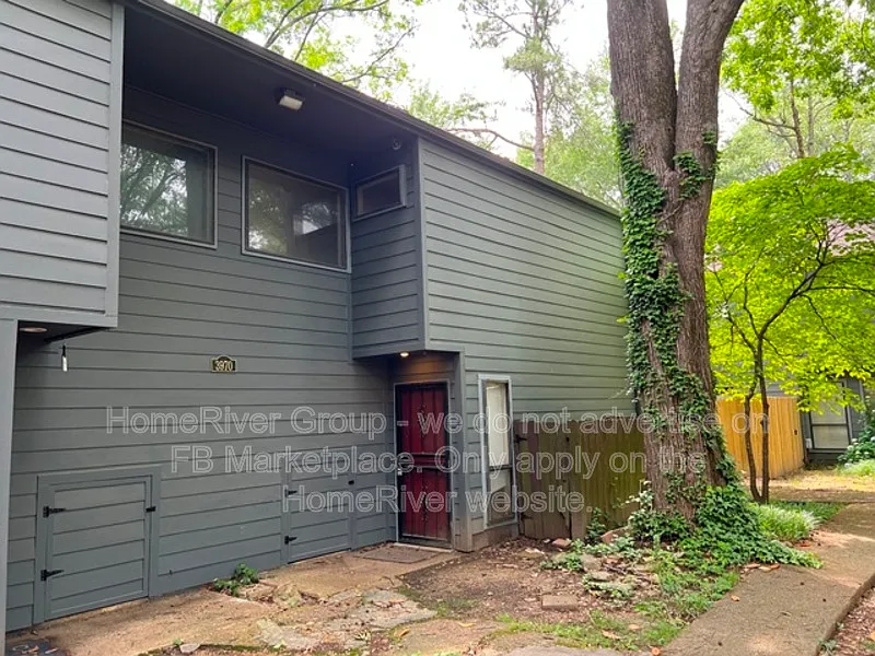 Building Photo - 3970 Grahamdale Cir #A