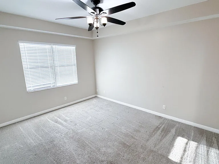 4002 SW Jarmer Rd — Photo 10