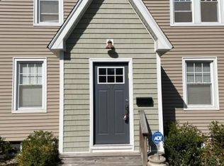 17 Violet St, Hamden, CT 06517