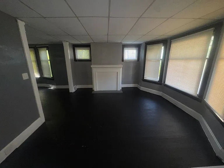 10006 Pierpont Ave — Photo 5