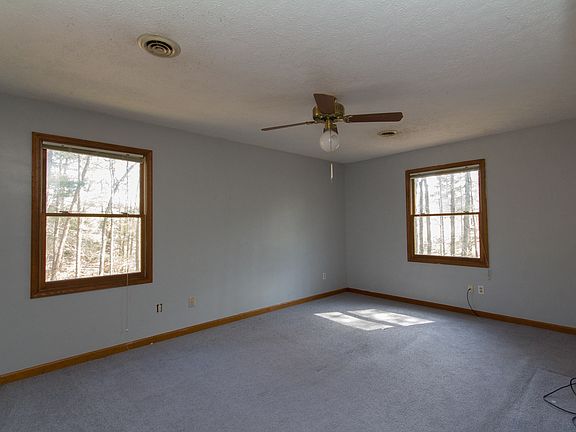 5th image of 23 Morewood Pl