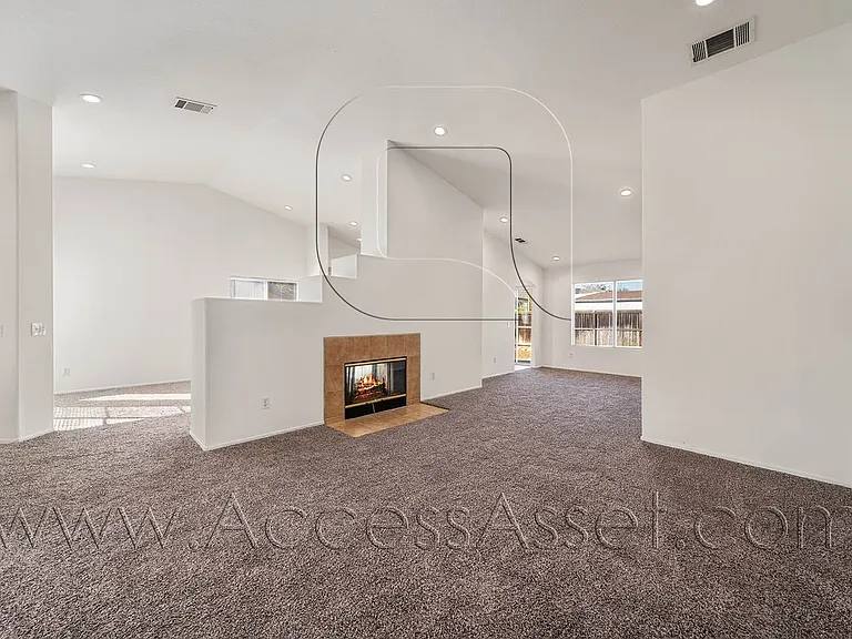 35847 Gerard Dou St — Photo 13