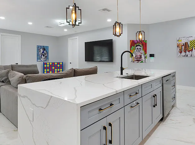 3413 W Braddock St — Photo 5