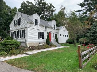 91 Eliot St, Sherborn, MA 01770