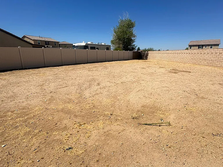 14260 Pampas Ct — Photo 2