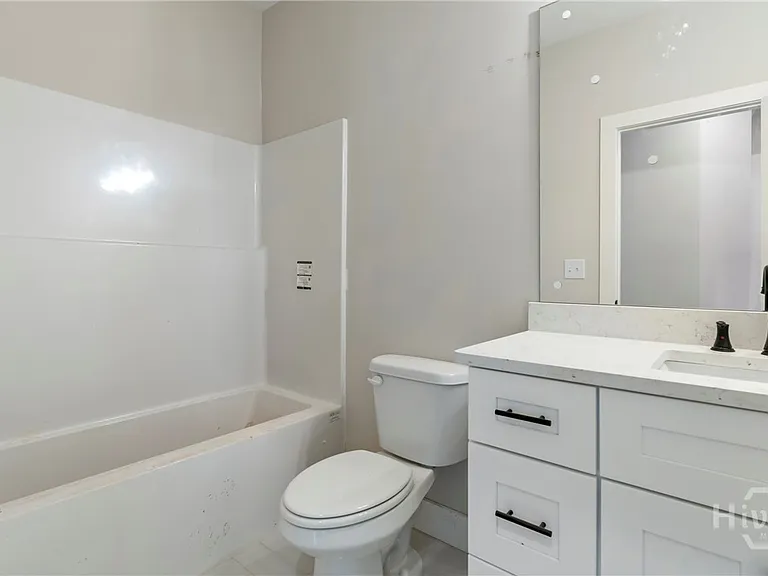 400 Ansley Dr — Photo 24