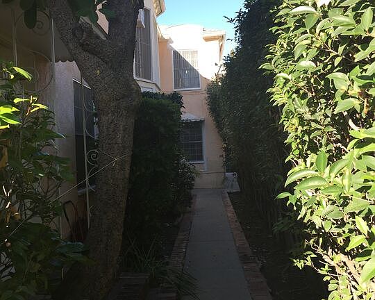 5th image of 6111 Afton Pl