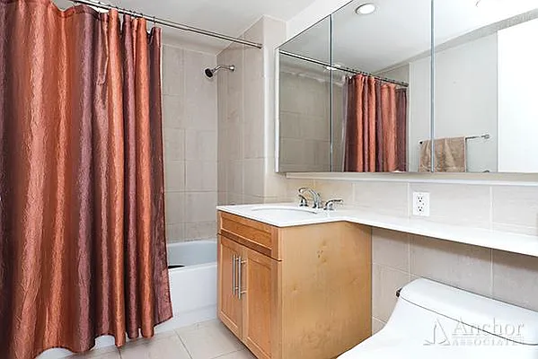 Rented by Anchor Associates | media 10