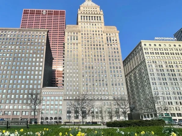 310 S Michigan Ave Unit 1413, Chicago, IL 60604