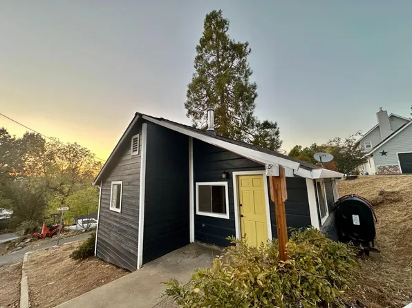 1705 Martina St, Angels Camp, CA 95222
