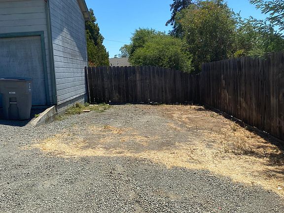 Driveway, RV parking