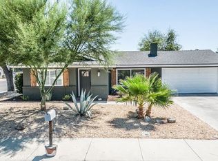 515 Onyx Ave, Hemet, CA 92543