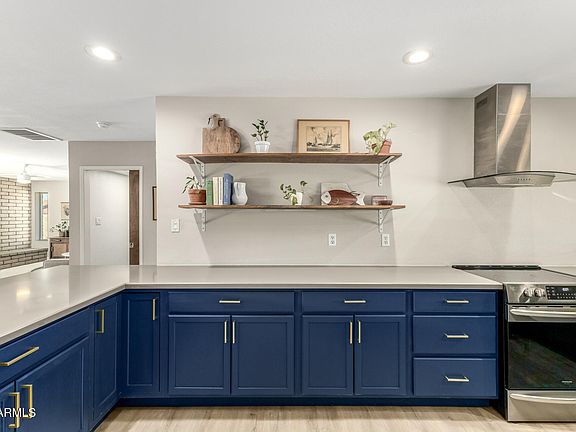 4th image of 4639 W Corrine Drive