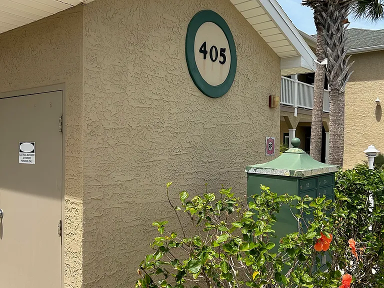 405 Bouchelle Dr #214 — Photo 1