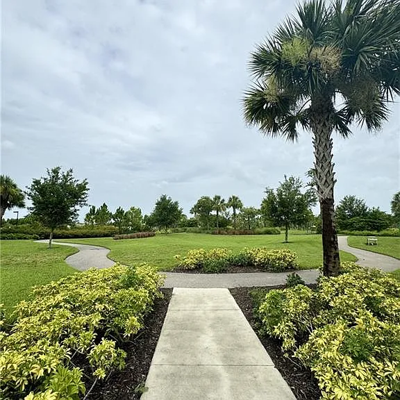 5226 Karlia Dr — Photo 42
