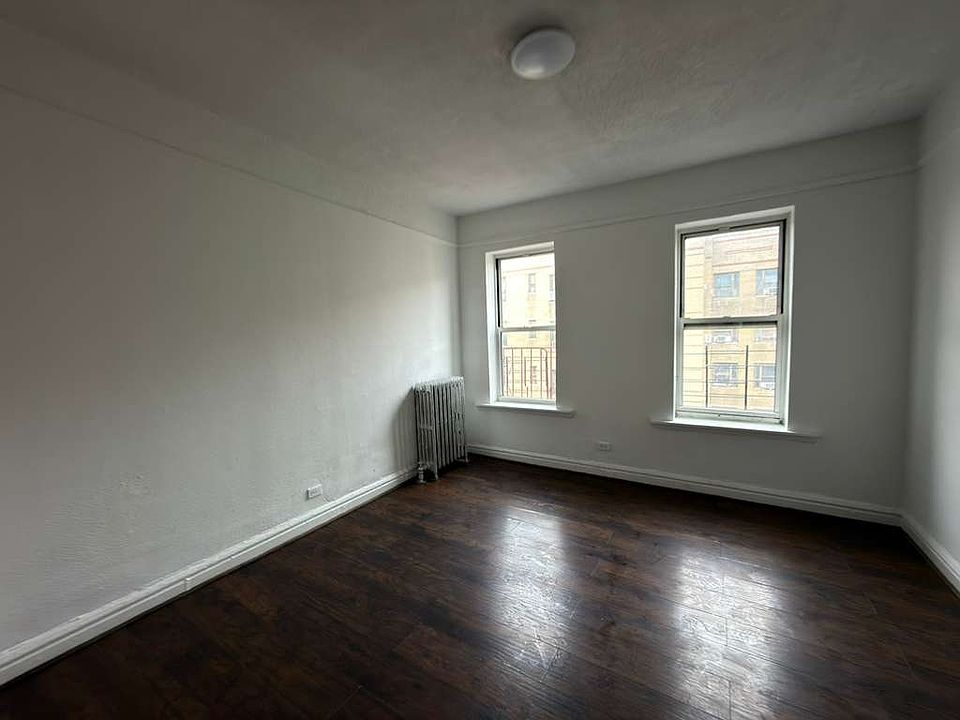 1 bed · 1 bath · 725 ft² in Bronx