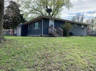 2521 Brockman St, Manhattan, KS 66502