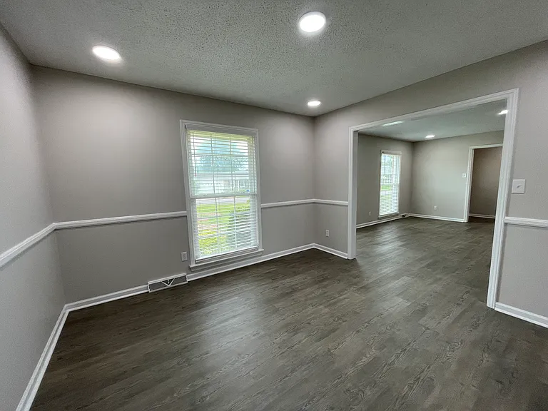 2402 Bower Dr — Photo 9