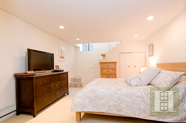 Sold by Halstead Real Estate | media 2