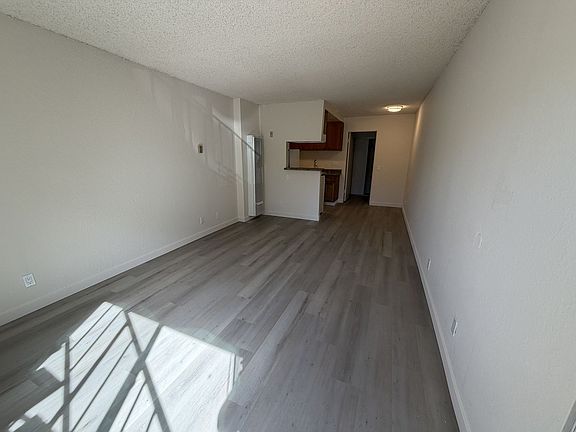 2nd image of 5616 N Fair Ave #9