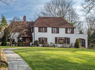 10 Sturgis Rd, Bronxville, NY 10708