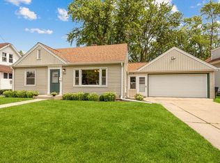 943 Genesee St, Waukesha, WI 53186