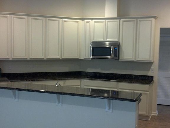 5th image of 19 Trellis Bay Dr