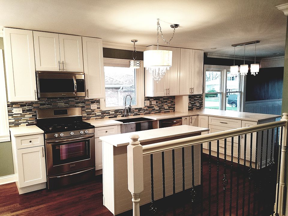 1st image of 10233 S Karlov Ave