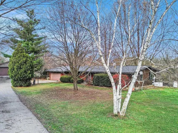 3070 Columbiaville Rd, Columbiaville, MI 48421