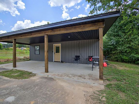 2nd image of 3701 County Road 32