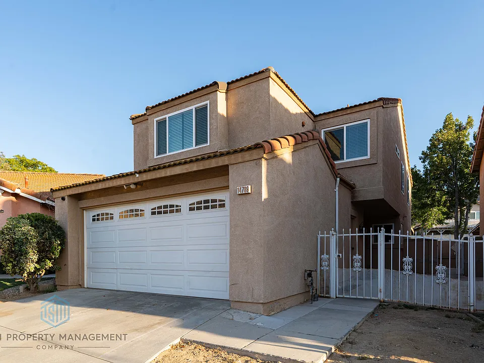14789 Cinnamon Dr