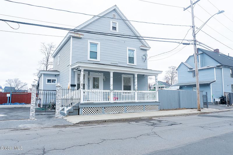 2nd image of 2 Bigelow Avenue
